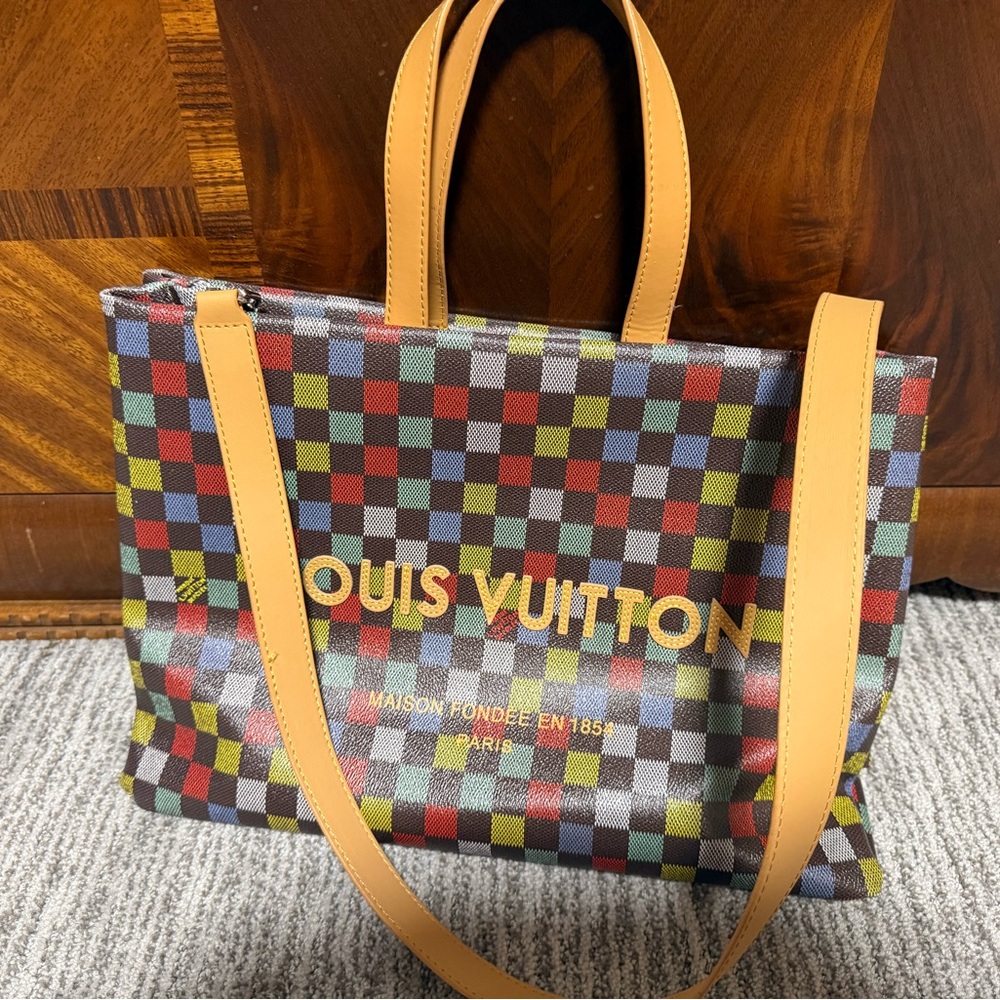 Design inspired Multicolor Checkered Tote Bag